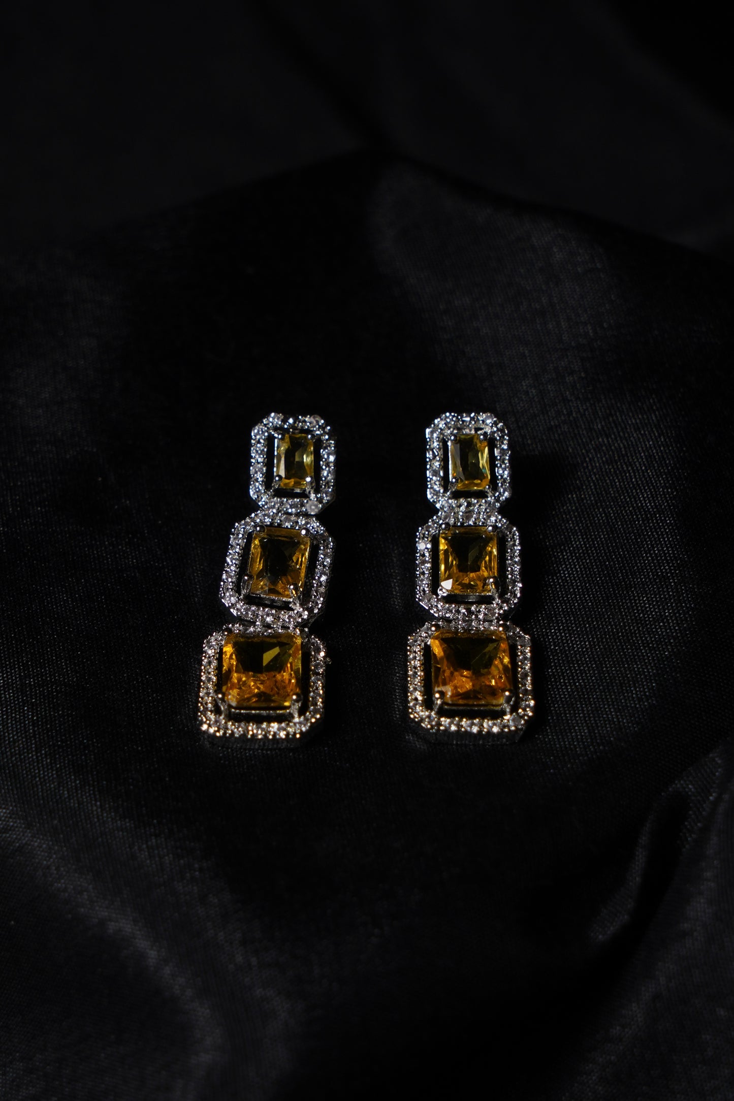 JOT- AD Diamanté Necklace Set