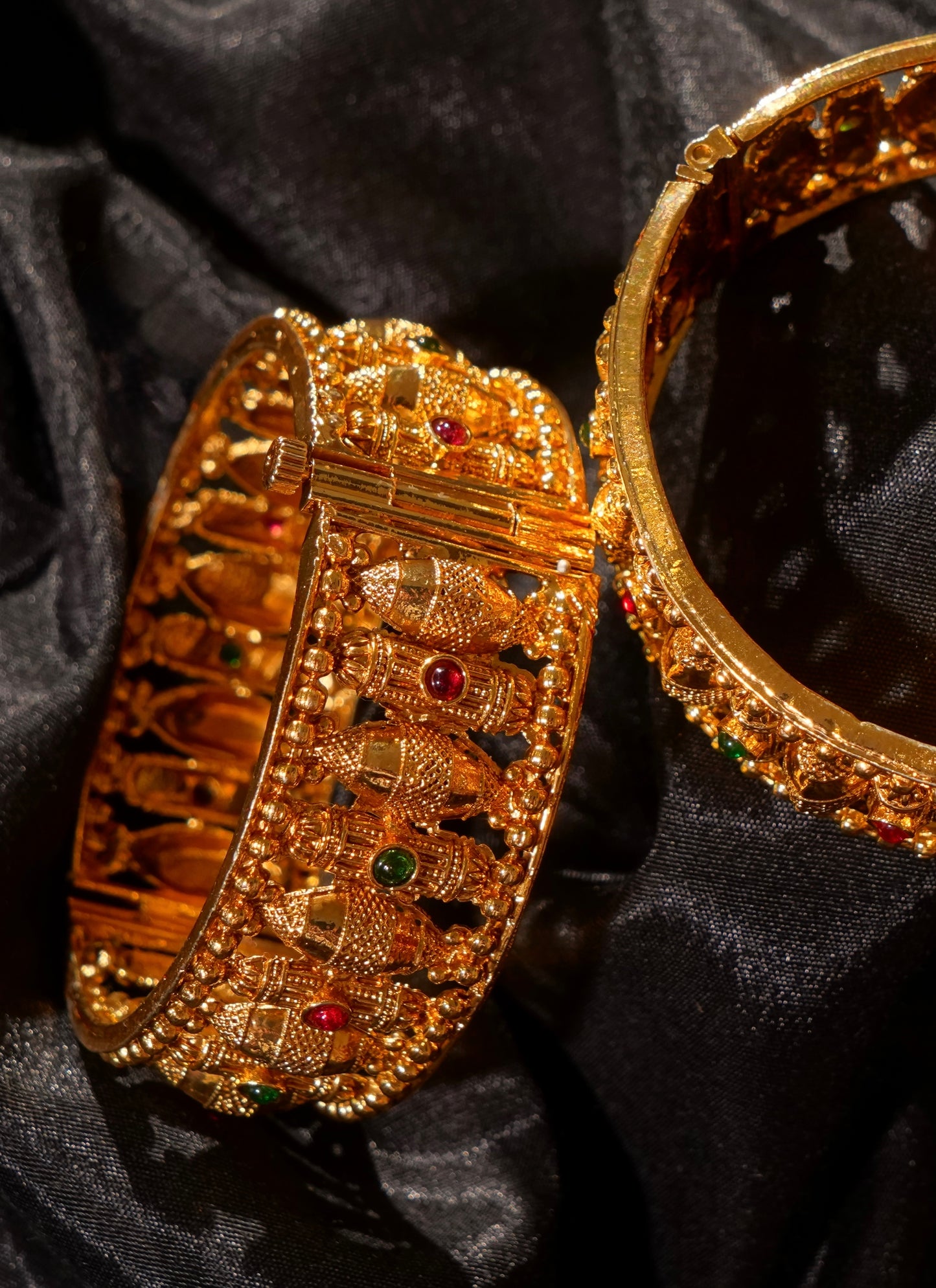 RAJKUMARI- Gold Kangans (Set of 2)