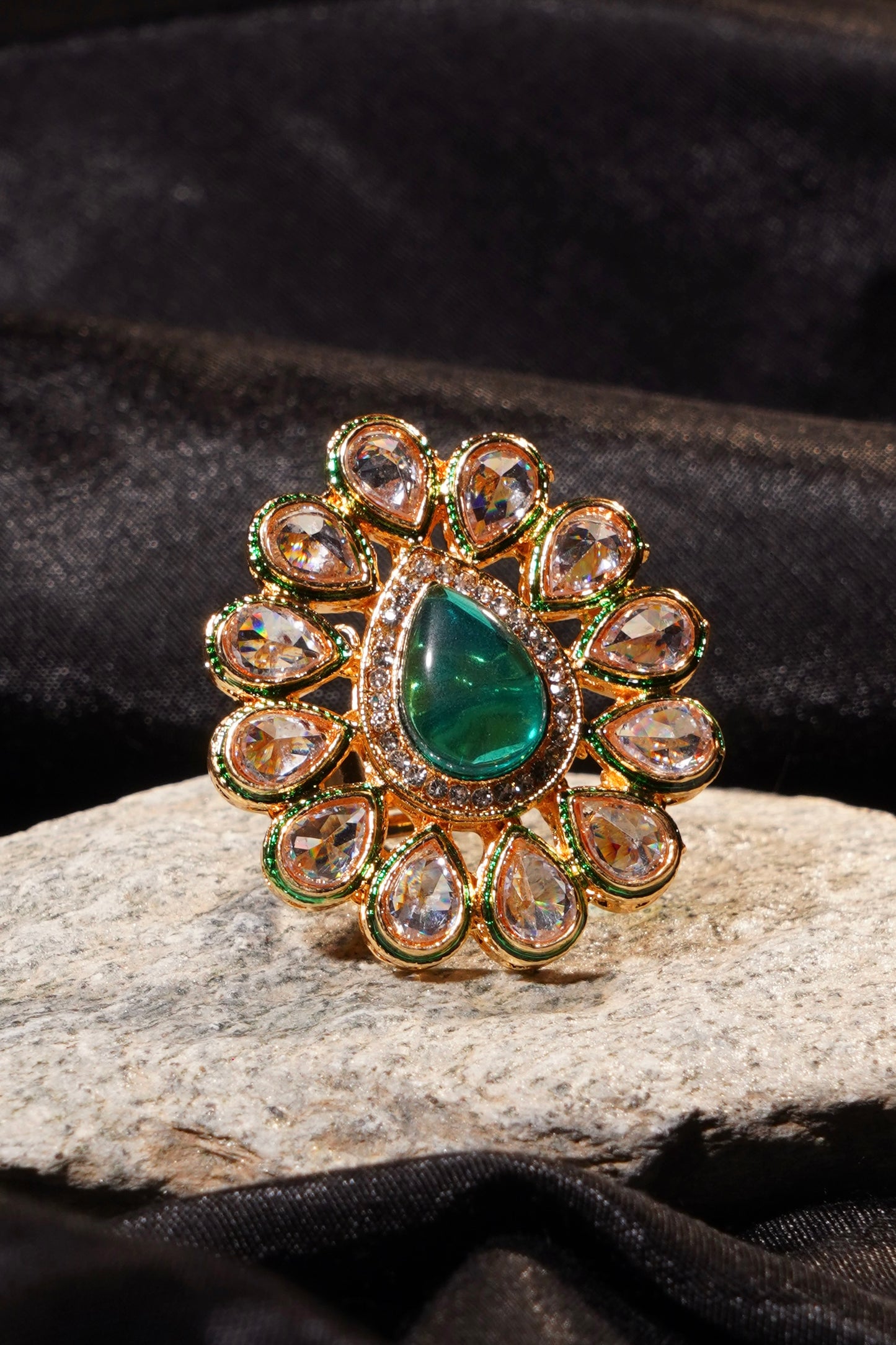 ALEENA- Kundan Adjustable Statement Ring