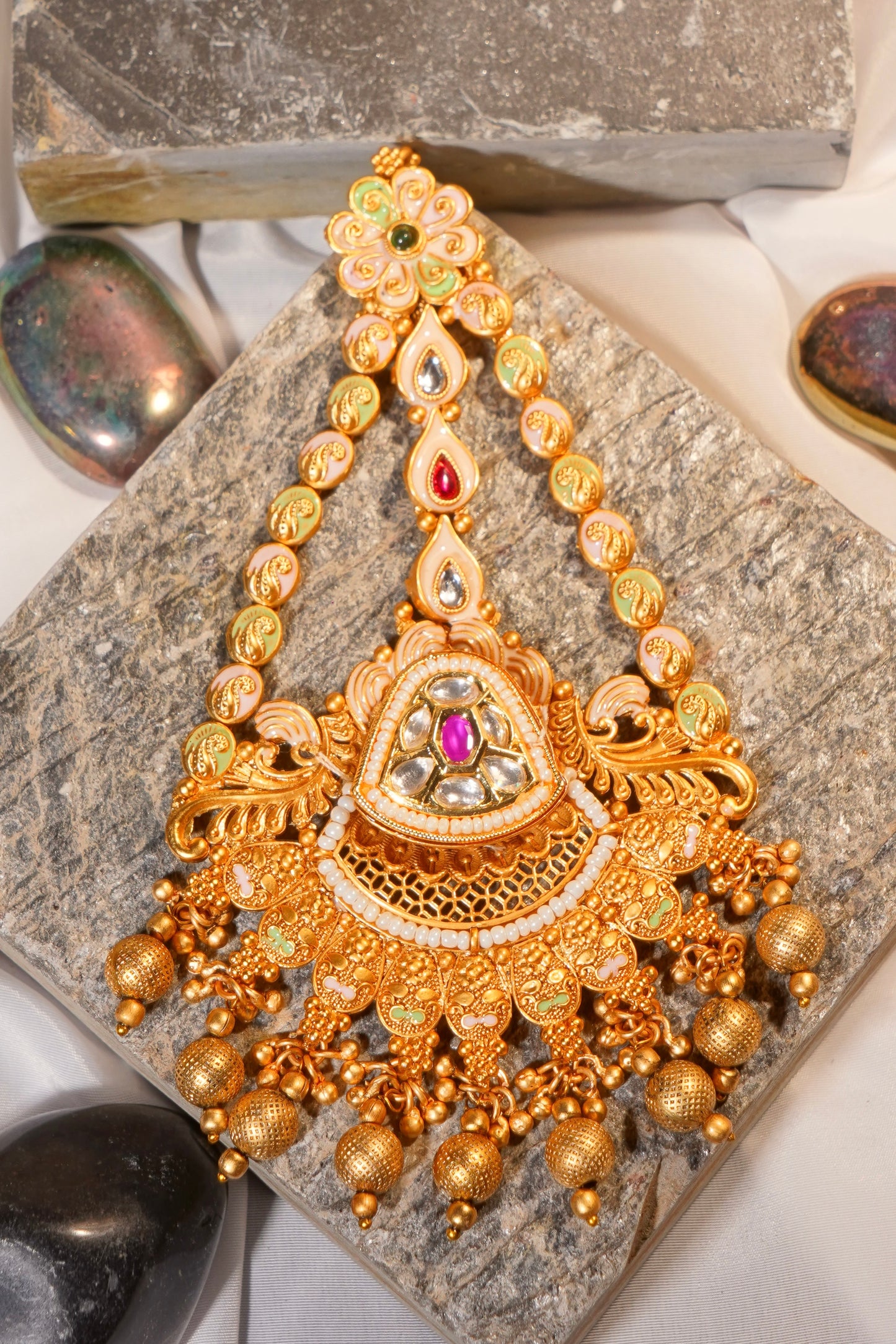 FAKHIRA- Gold Passa- Jhoomer