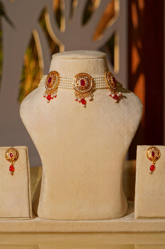 JAMIYA- Pearl Choker Set