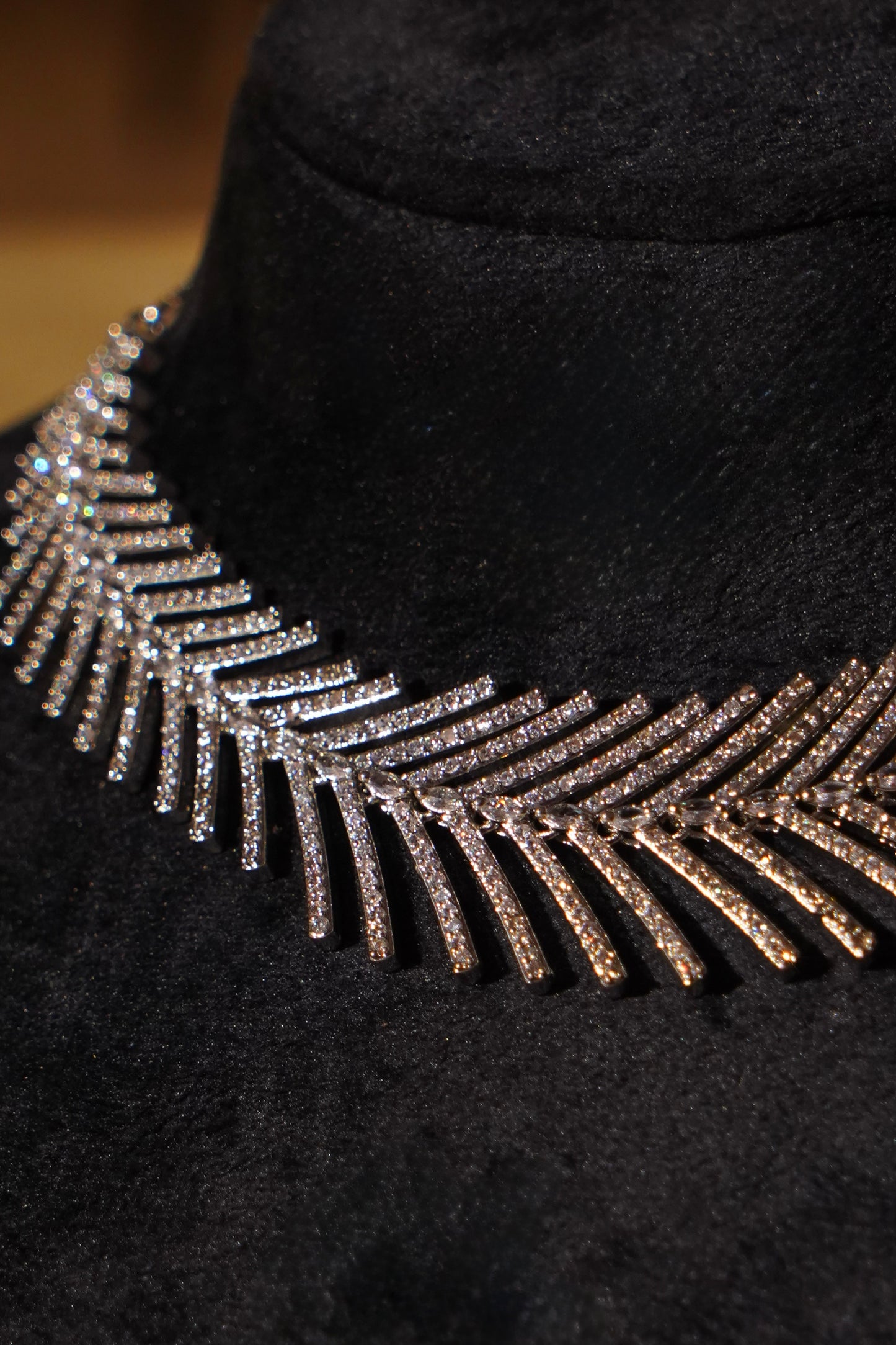 EMAN- Diamanté Choker Set