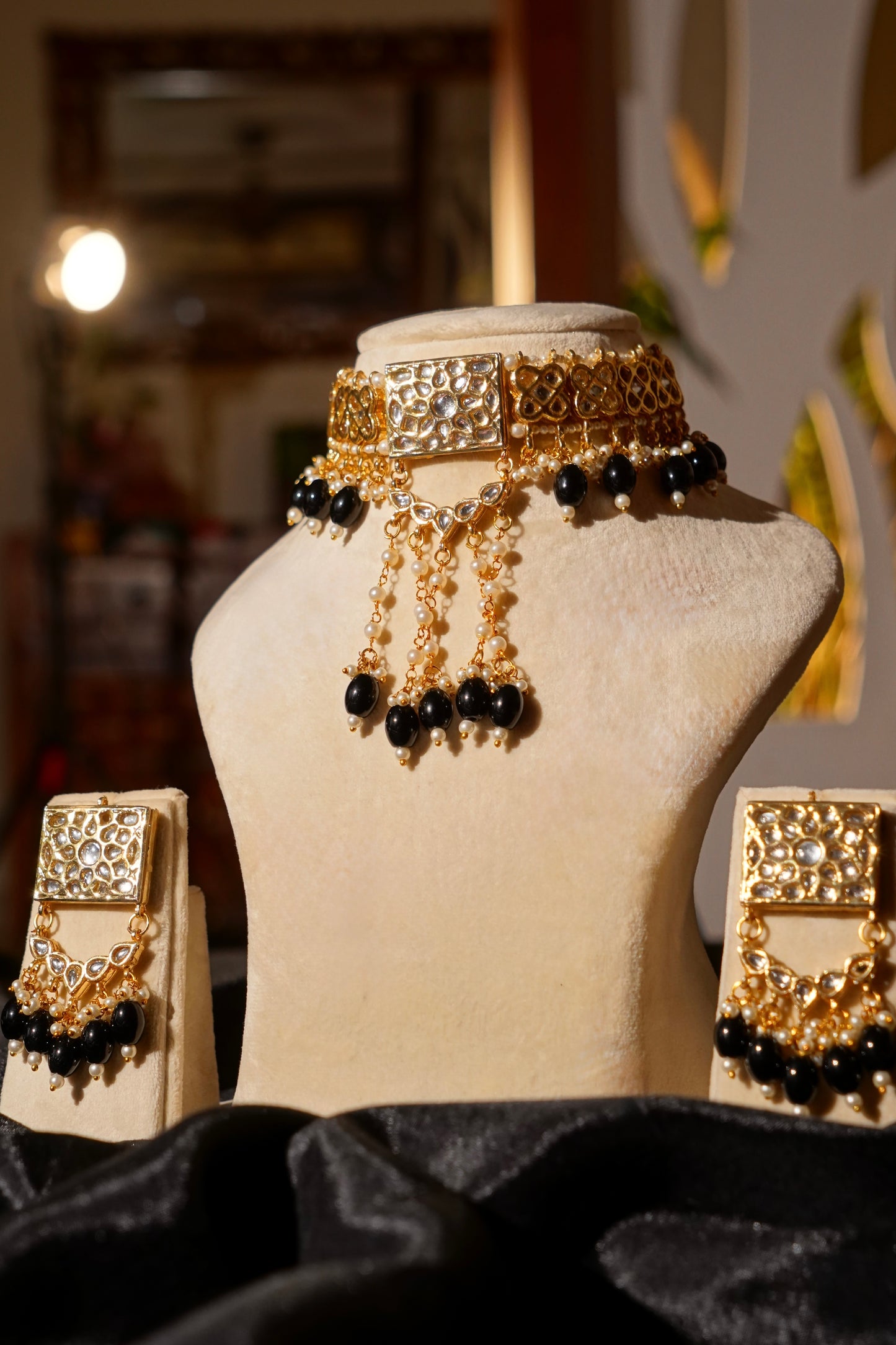 ISRA- Gold Kundan Choker Set