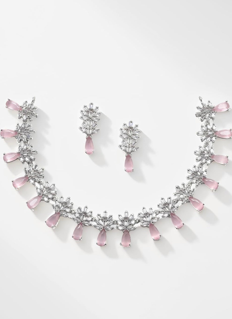 GLOWY- AD Minimal Necklace Set