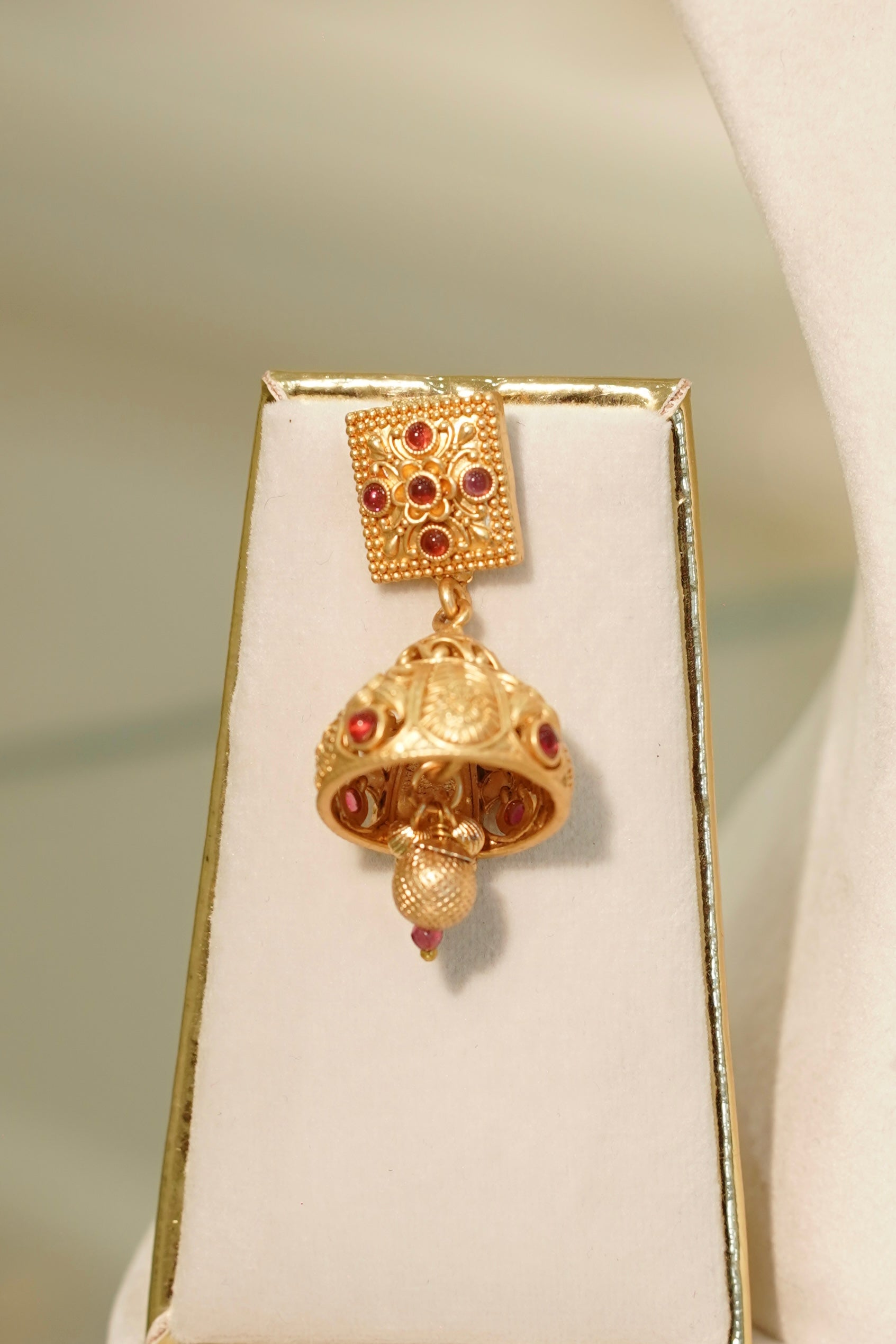 FATIMA Gold Collar Set, view 5 — AFREEN by toor