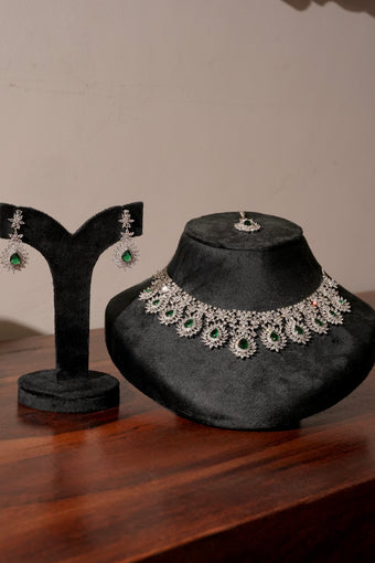 LINA Diamanté Accent Necklace Set — AFREEN by toor