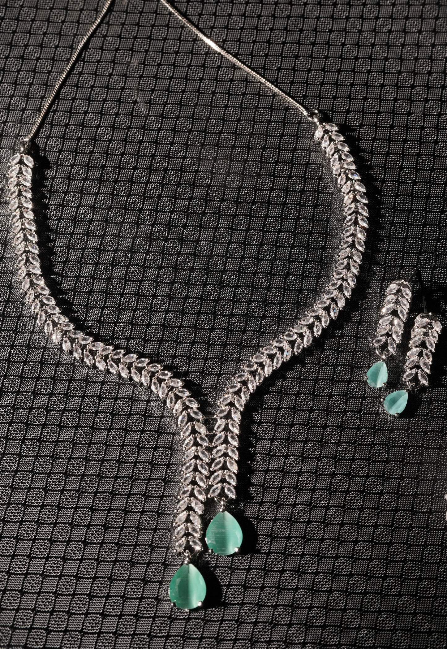 ROSE- AD Diamanté Necklace Set