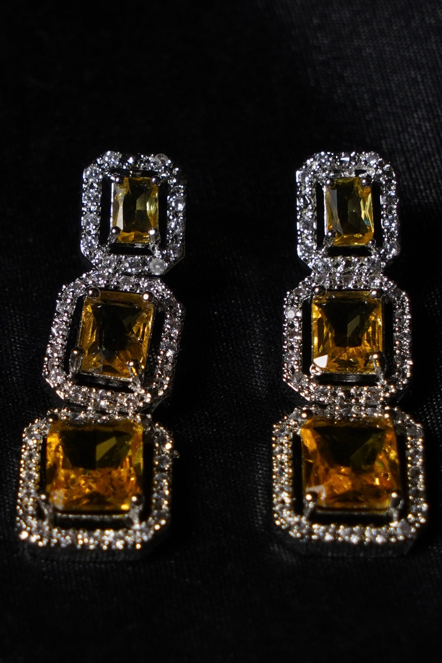 JOT- AD Diamanté Necklace Set