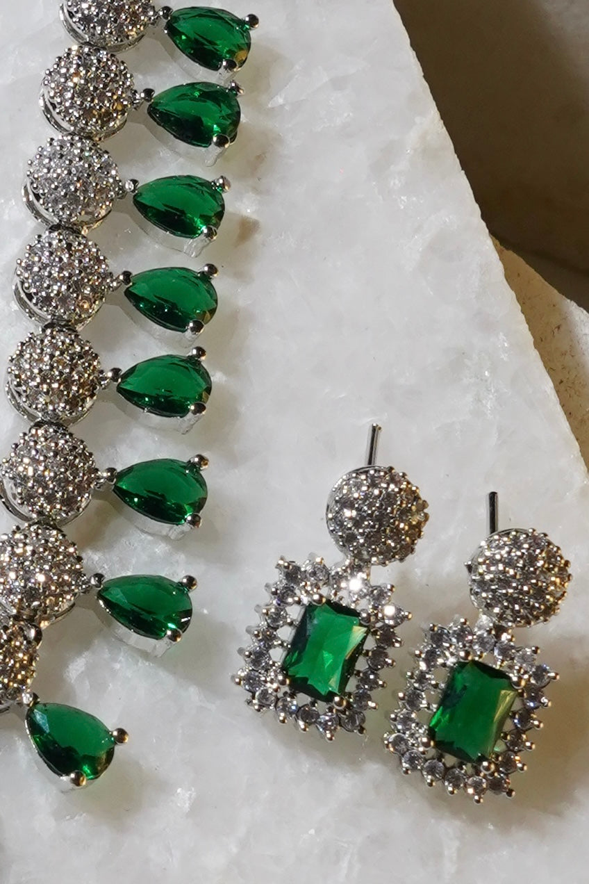 KASHI- AD Diamanté Necklace Set