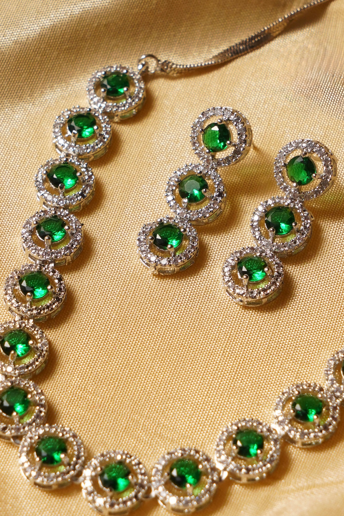 PAAK- AD Diamanté Necklace Set
