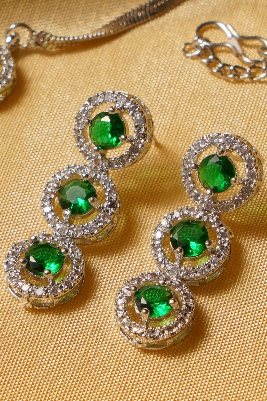 PAAK- AD Diamanté Necklace Set