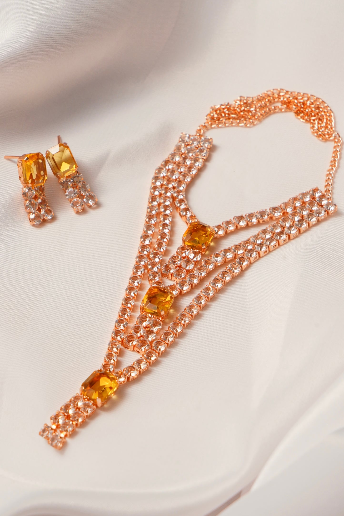 SABA- AD Diamanté Necklace Set