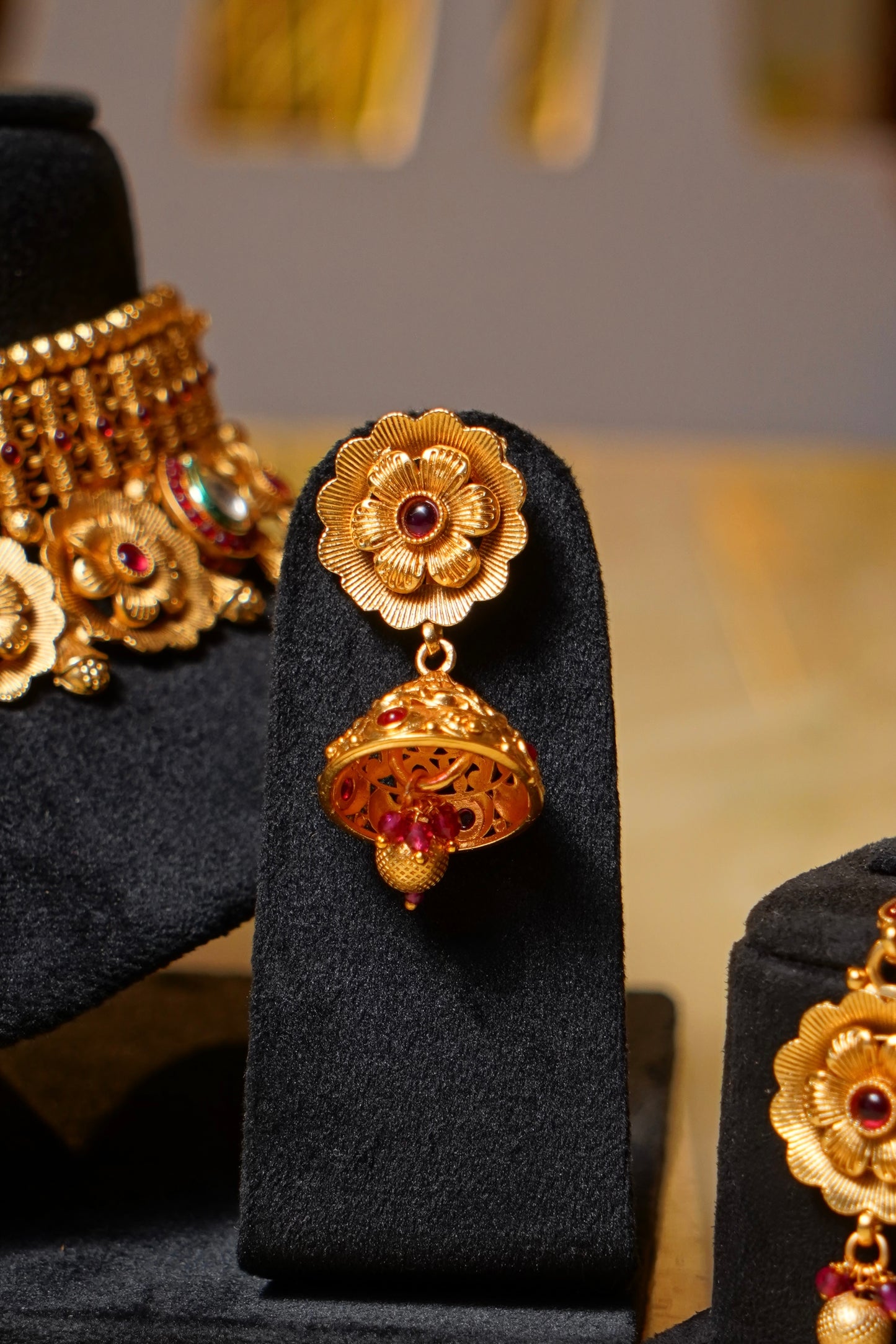JUGNI- Antique Choker Set