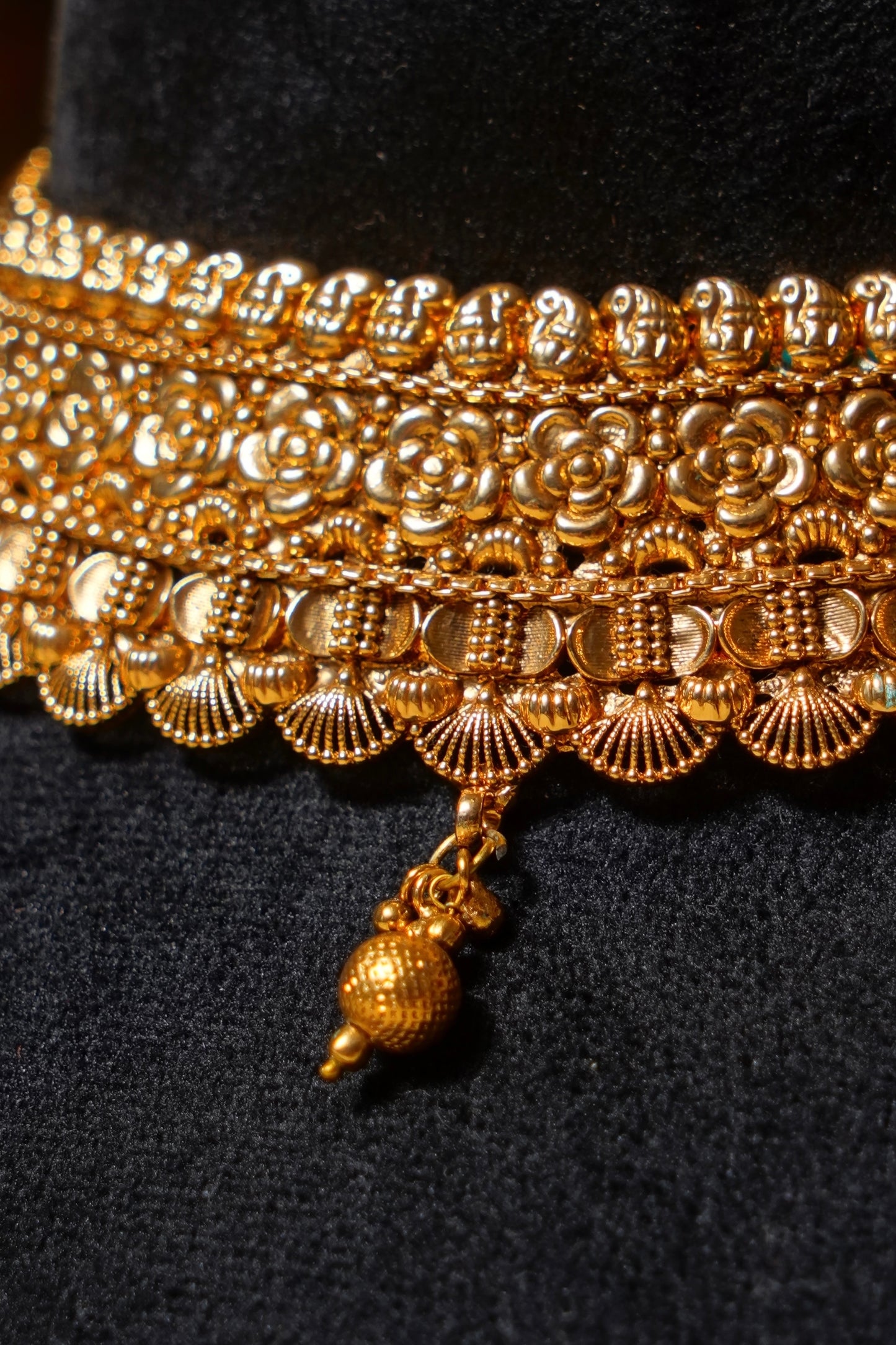 MISHTI- Antique Choker Set