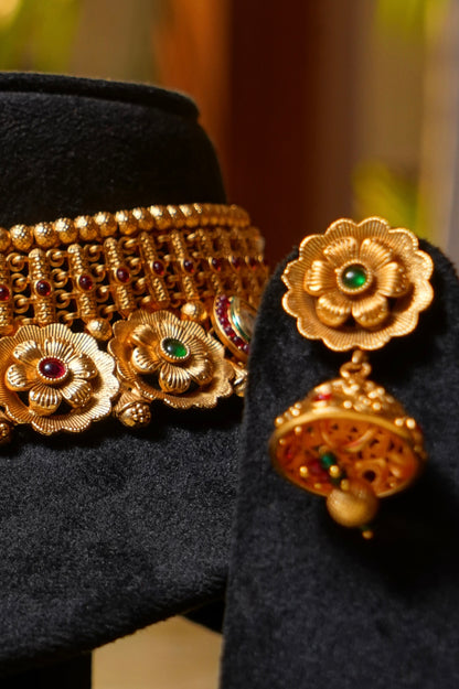 JUGNI- Antique Choker Set