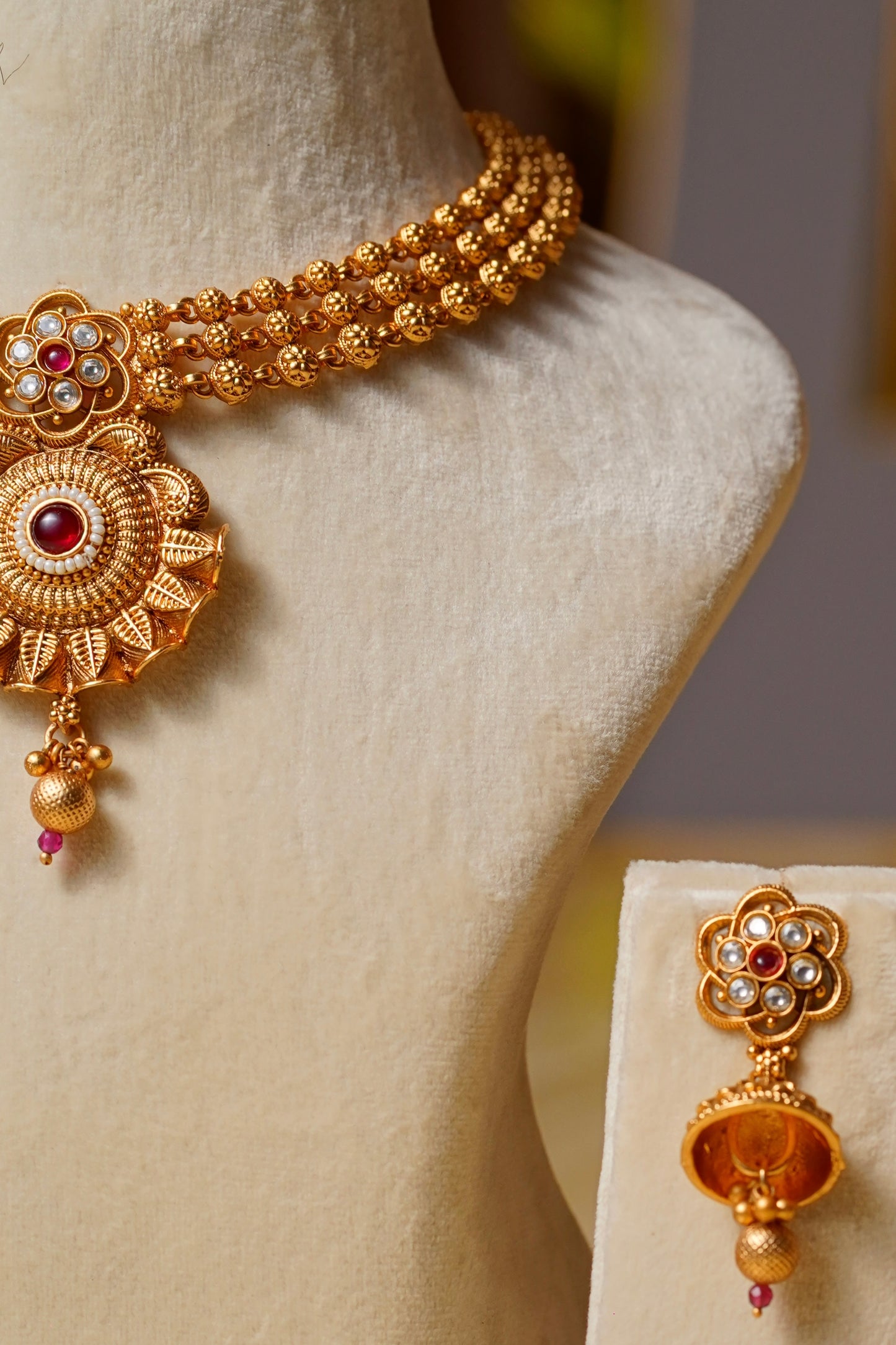 ROOHANI- Antique Choker Set