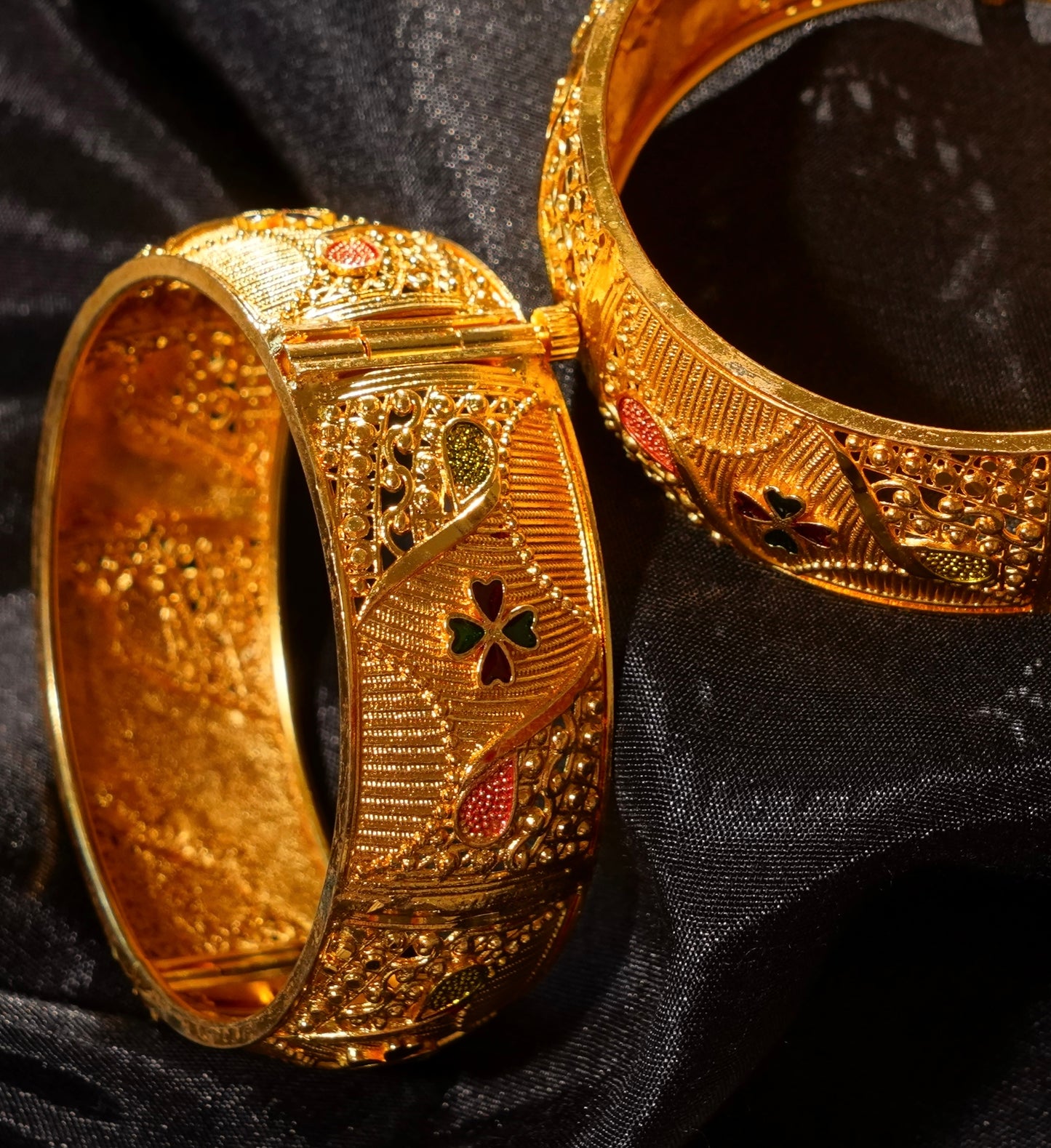 BULBUL- Gold Kangans (Pair of 2)