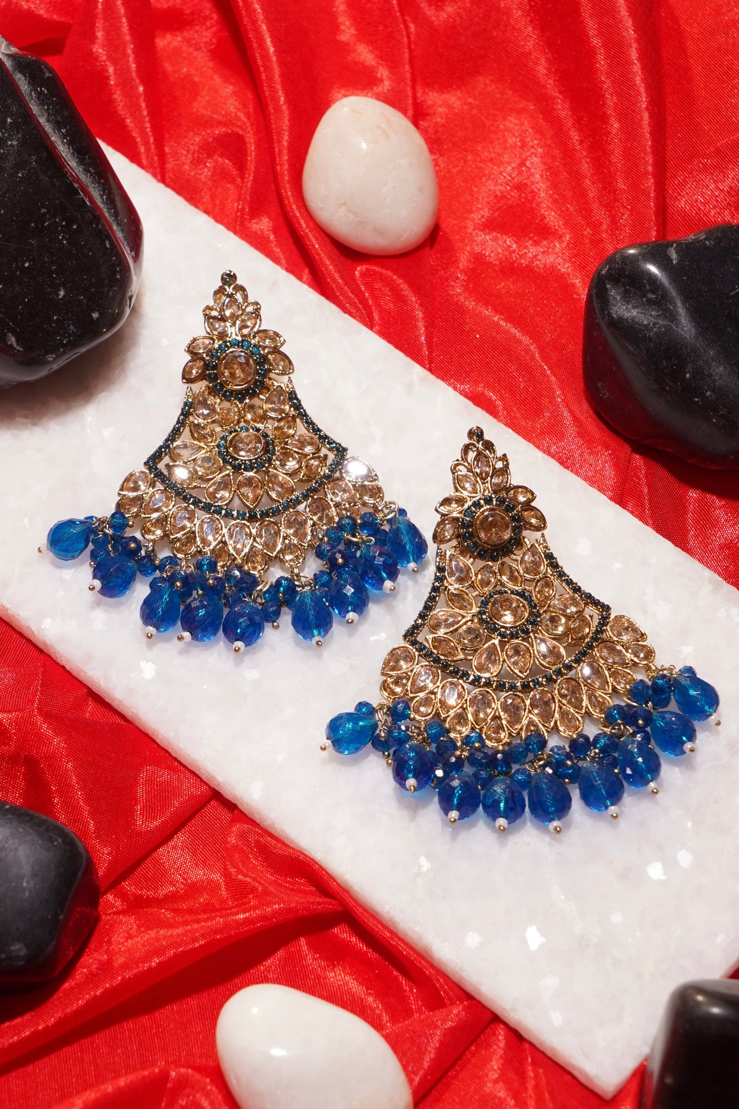 HINA- Gold Dangler Earrings