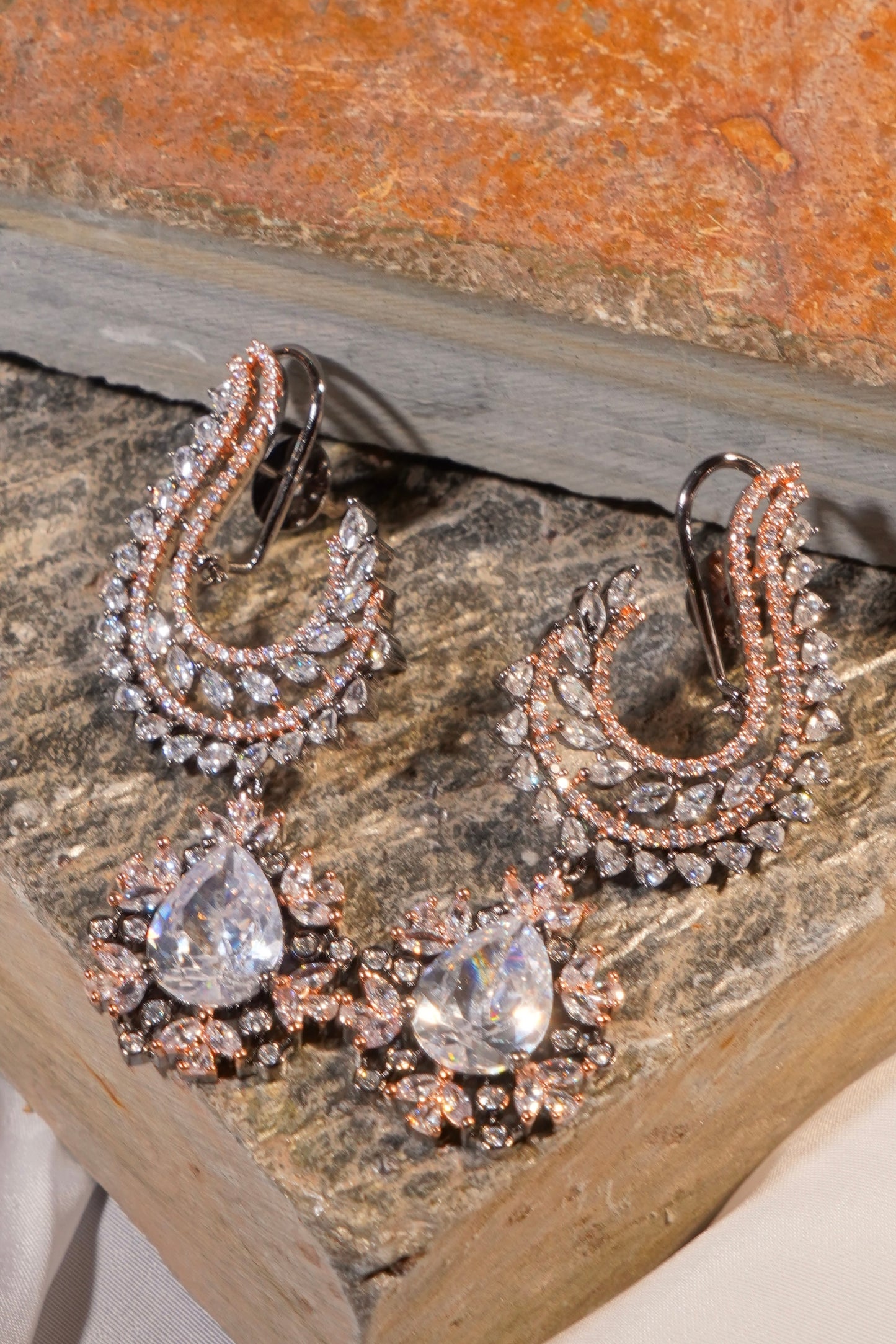 LEHAR- AD Statement Earrings