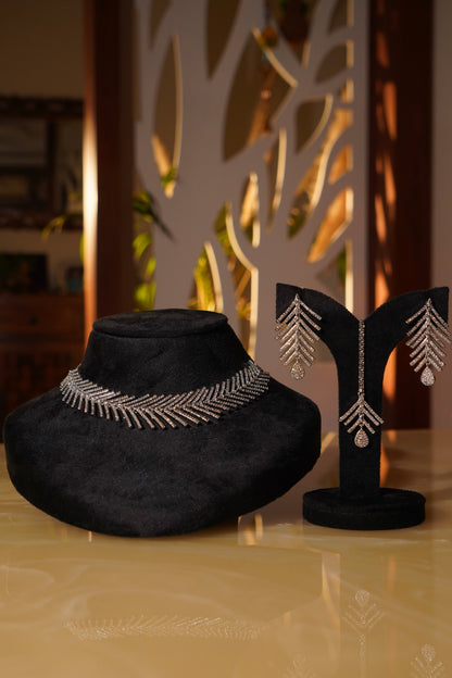 EMAN- Diamanté Choker Set