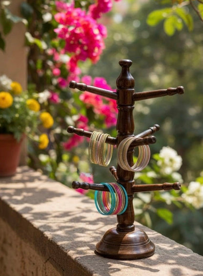Wooden Bangle Stand (Brown)